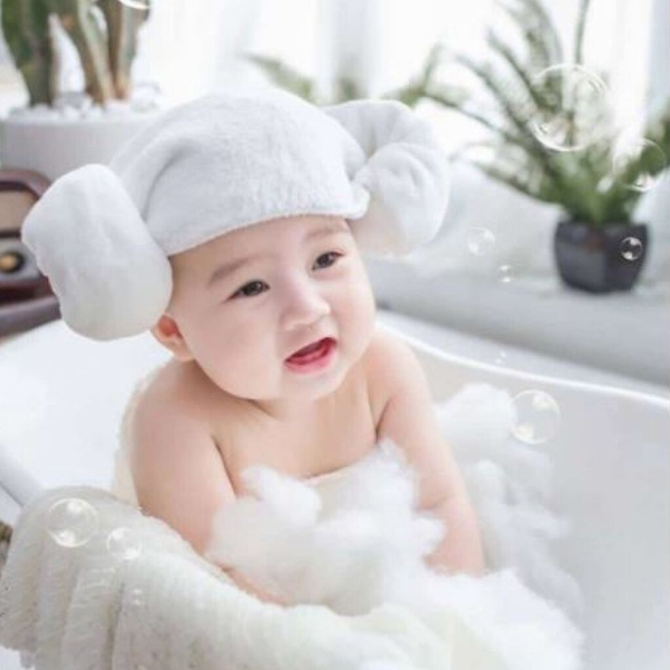 Sữa Tắm Gội 2in1 Babylove Waschgel Sensitive Kamille 500ml - Dành cho Bé Da Nhạy Cảm, Dịu Nhẹ, Không Cay Mắt