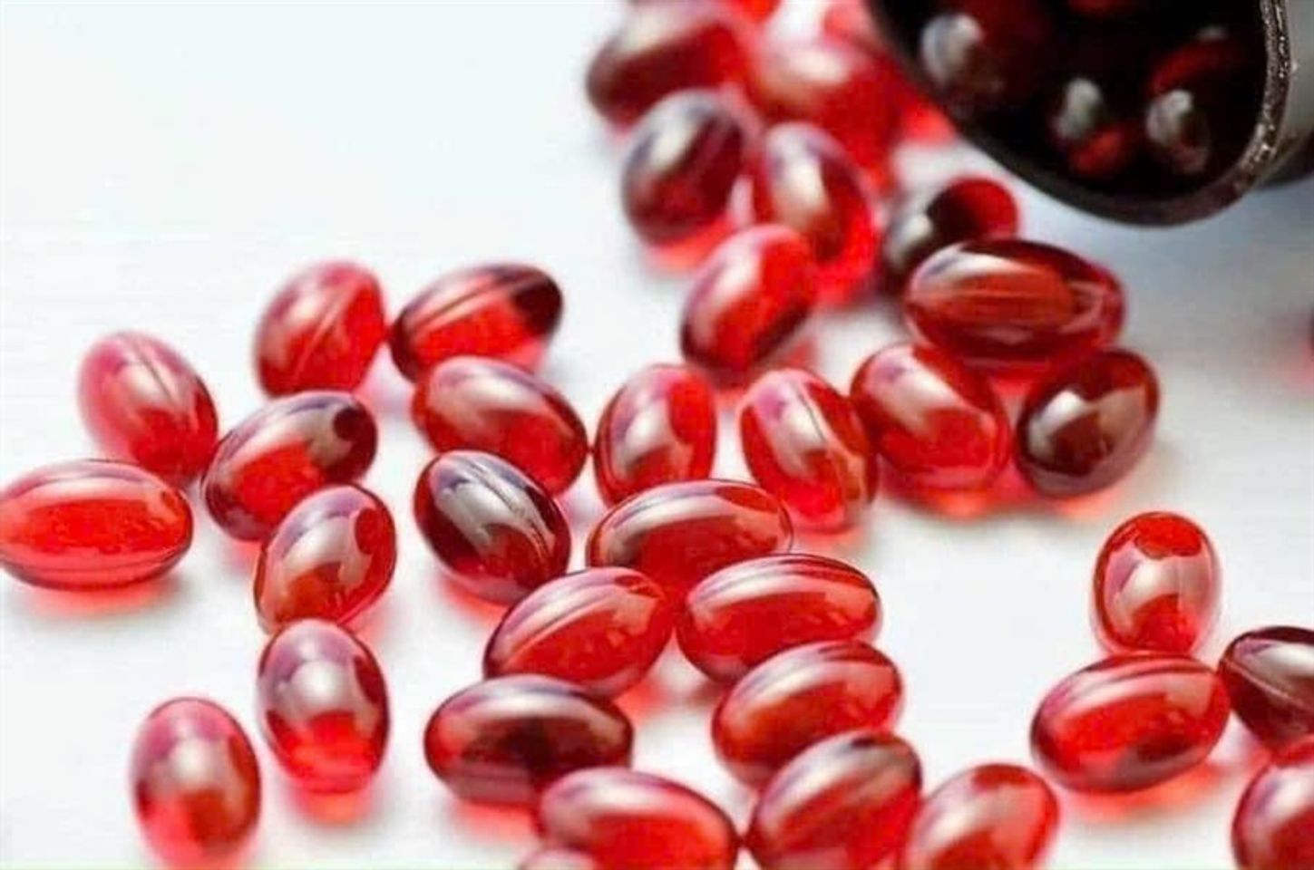 Omega Dầu nhuyễn thể Kirkland Signature Krill Oil 500mg, 180 viên - Bổ sung Omega 3-6-9 cho sức khỏe tim mạch và não bộ