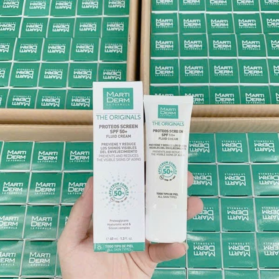 Kem Chống Nắng Marti Derm SPF50+ 50ml - Bảo Vệ Da Toàn Diện, Dưỡng Da, Chống Lão Hóa, Mịn Như Phủ Phấn, Dành Cho Mọi Loại Da