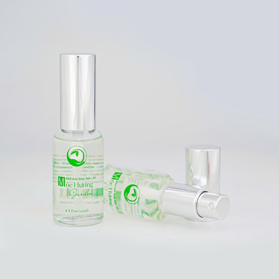 Xịt Khử Mùi Thanh Mộc Hương 30ml - Giải Pháp Tự Nhiên Cho Hôi Nách Và Hôi Chân, Khử Mùi Cơ Thể Nhanh Chóng