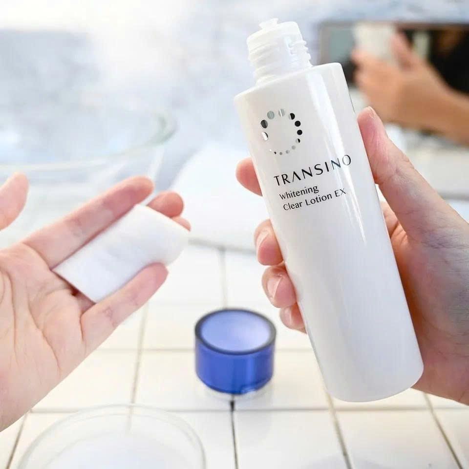 Nước Hoa Hồng Transino Trắng Da 150ml - Giảm Nám, Tàn Nhang Nhật Bản, Dưỡng Ẩm, Làm Sáng Da Tự Nhiên