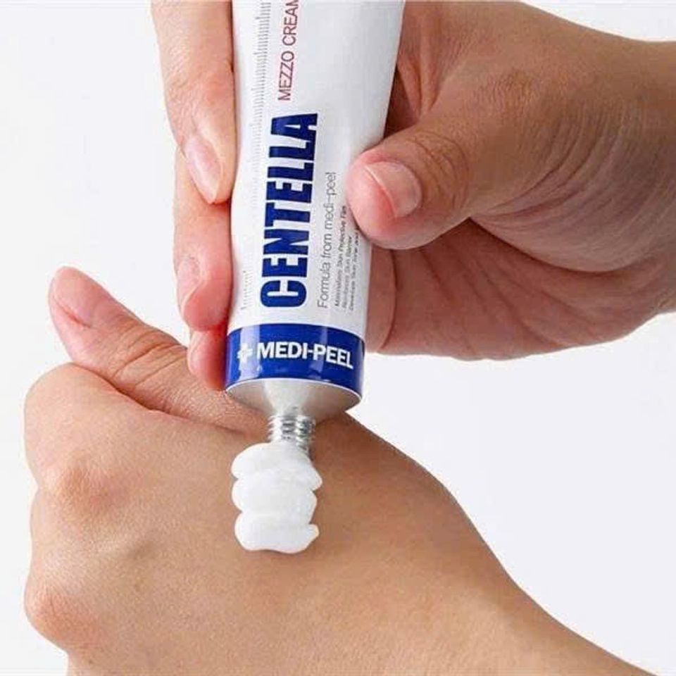 Kem Mụn Medi-Peel Centella Mezzo Cream 30ml - Giảm Mụn Viêm và Làm Dịu Da, Chăm Sóc Da Nhạy Cảm Hàn Quốc