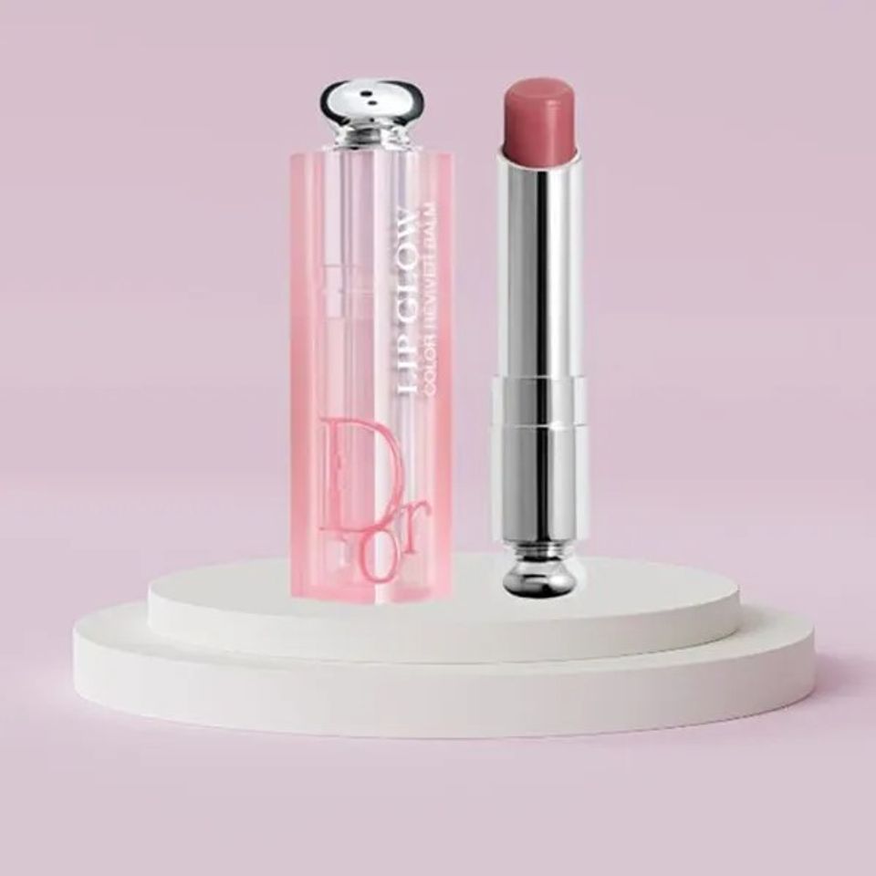Son Dưỡng Môi Dior Addict Lip Glow 1947 Mis Dior Chính Hãng - Màu Hồng Dâu Tự Nhiên, Dưỡng Ẩm Mịn Màng, Sang Trọng, Phù Hợp Mọi Phong Cách