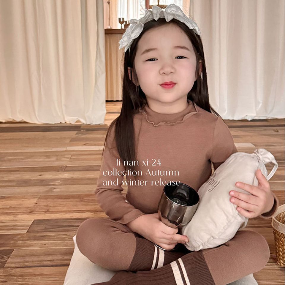 Bộ Đồ Ngủ Dài Tay Cổ Nhún 2 Tầng Cho Bé Gái - Thời Trang Thu Đông Cao Cấp 2024, Mẫu Hàn Quốc Dễ Thương