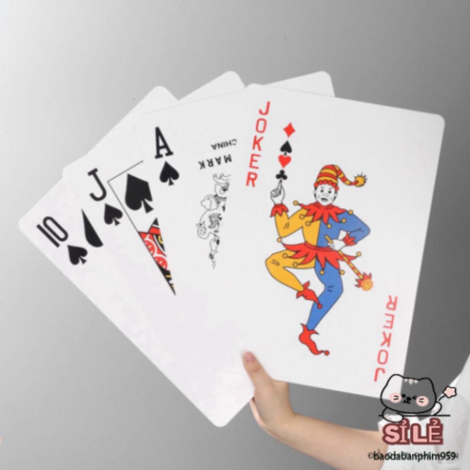 Bộ Bài Tây Poker Khổng Lồ A4 - Chất Liệu Bìa Cứng Sang Trọng, Trải Nghiệm Chơi Bài Thú Vị Cho Trẻ Em và Người Lớn