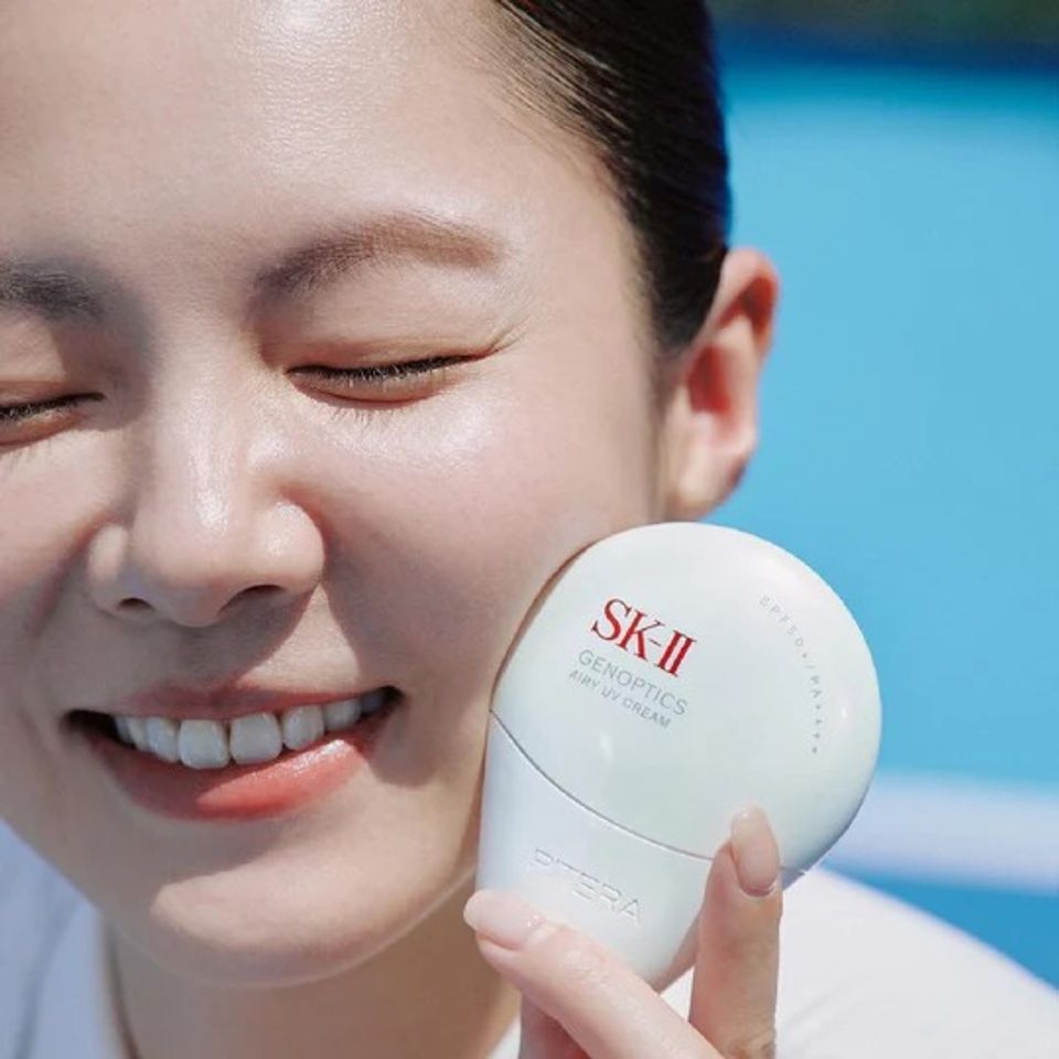Kem Chống Nắng SK-II Genoptics Airy UV Cream 30g SPF50+/PA++++ - Bảo Vệ Da Tối Ưu, Dưỡng Ẩm, Chính Hãng Nhật Bản