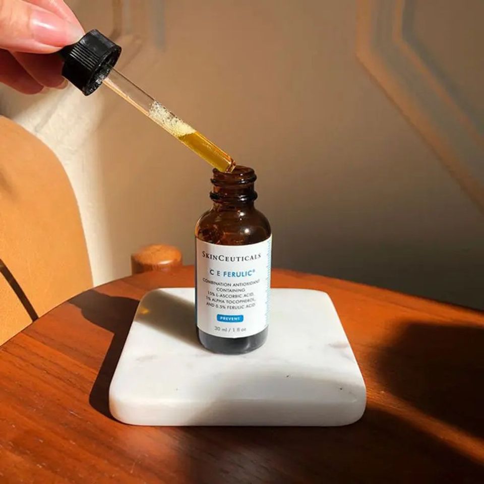 Serum Hỗ Trợ Trẻ Hóa Da Skinceuticals Vitamin C E Ferulic 30ml - Làn Da Sáng Khỏe, Chống Lão Hóa, Cấp Ẩm, Chính Hãng Mỹ