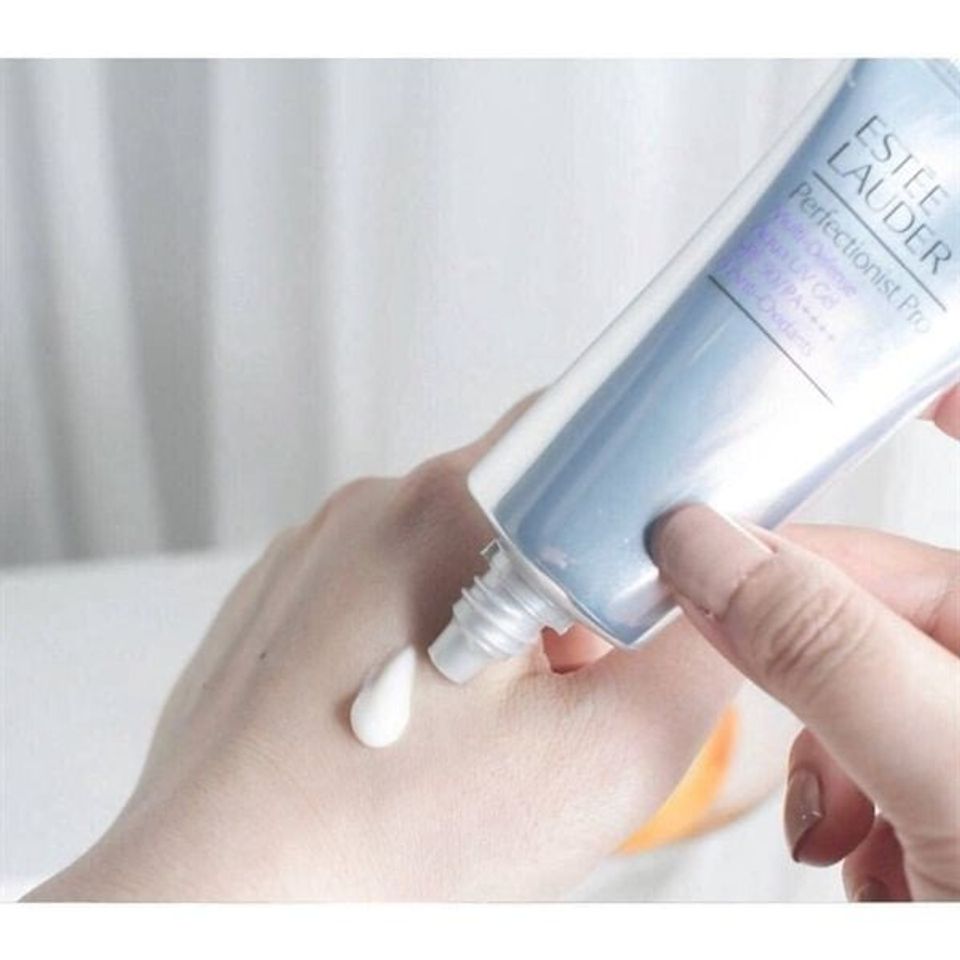 Kem Chống Nắng Estée Lauder Perfectionist Pro Aqua UV Ultra-Light SPF30/PA+++ 30ml - Bảo Vệ Da Tối Ưu, Chính Hãng, Phục Hồi Làn Da Rạng Rỡ