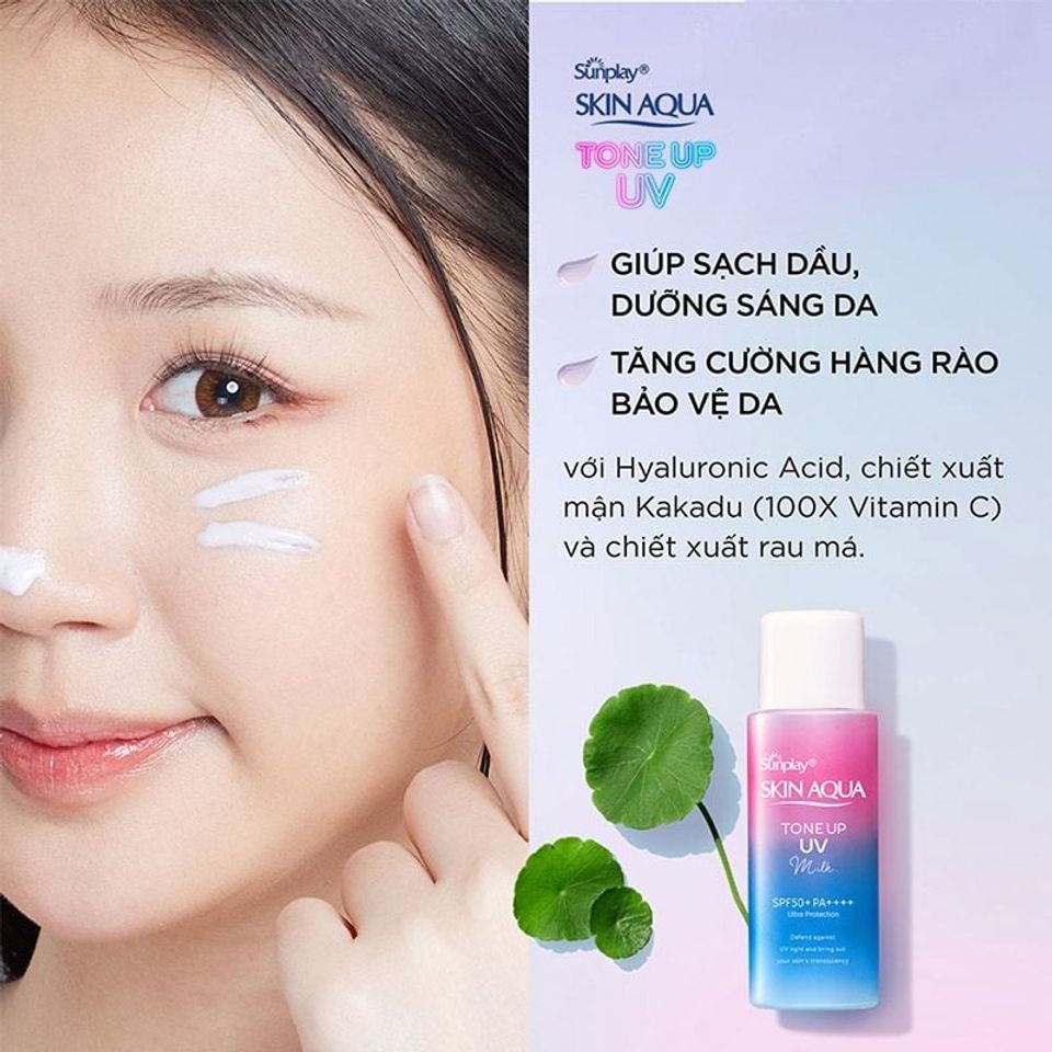 Sữa Chống Nắng Hiệu Chỉnh Sắc Da Sunplay Skin Aqua Tone Up UV Milk SPF50+ PA++++ - Nâng Tone, Dưỡng Ẩm, Kiểm Soát Dầu Cho Da Dầu và Hỗn Hợp