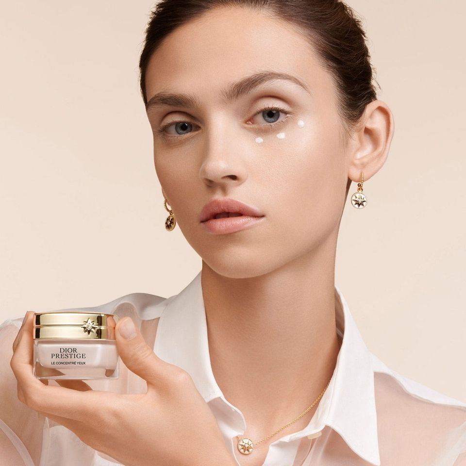 Kem Dưỡng Mắt DIOR Prestige Le Concentre Yeux 15ml - Chăm Sóc Da Nhạy Cảm, Giảm Bọng Mắt, Tươi Sáng Đôi Mắt
