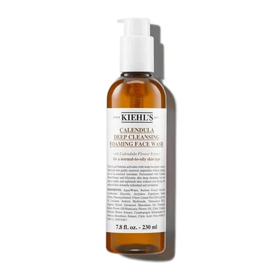 Sữa Rửa Mặt Hoa Cúc Kiehl's Calendula 230ml - Làm Sạch Sâu Mặt, Dưỡng Ẩm Cho Da Nhạy Cảm, Chính Hãng Cao Cấp