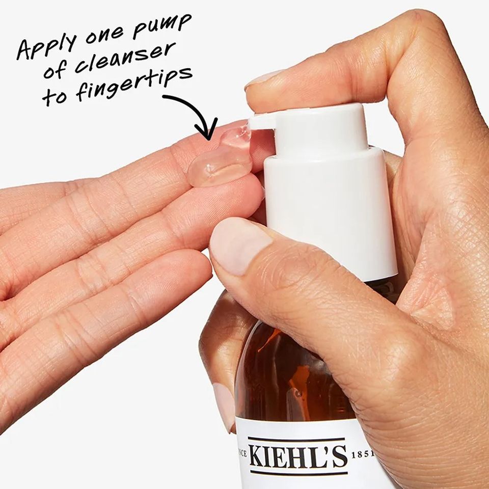 Sữa Rửa Mặt Hoa Cúc Kiehl's Calendula 230ml - Làm Sạch Sâu Mặt, Dưỡng Ẩm Cho Da Nhạy Cảm, Chính Hãng Cao Cấp