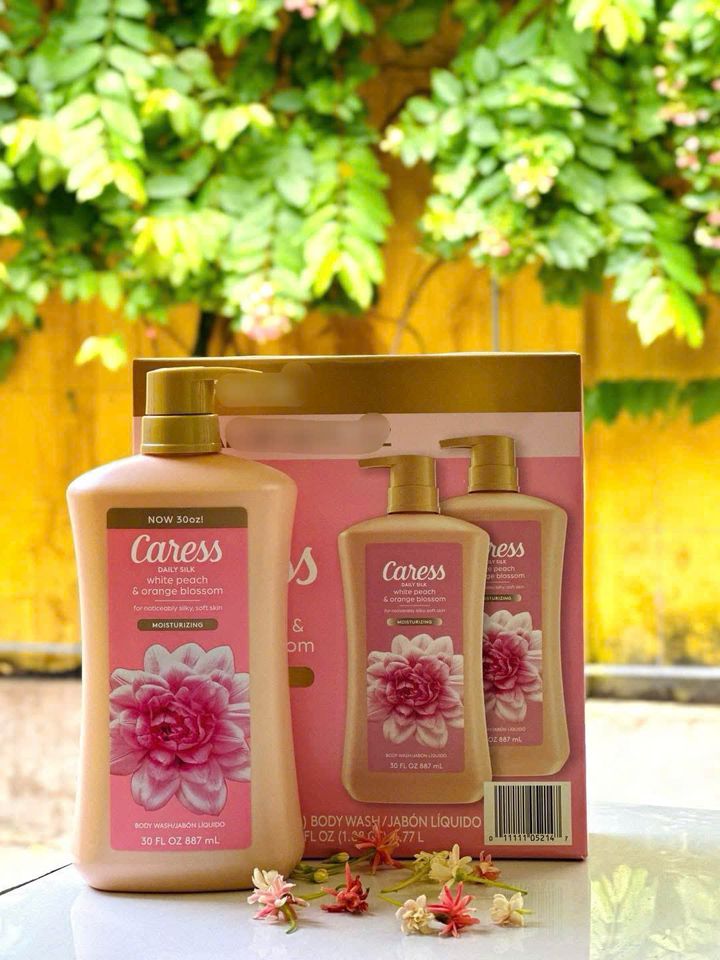 Sữa Tắm Caress Daily Silk 887ml - Peach & Blossom Hương Thơm Lâu, Dưỡng Ẩm, Mềm Mịn Da