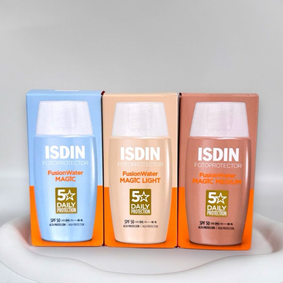 Kem Chống Nắng Fotoprotector ISDIN Fusion Water SPF 50ml - Dưỡng Ẩm, Bảo Vệ Da Mặt, Không Nhờn Rít, Phù Hợp Da Nhạy Cảm