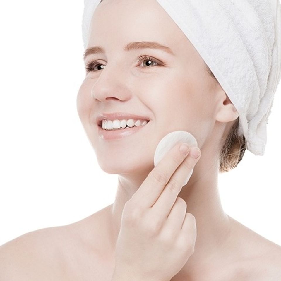 Nước Tẩy Trang La Roche-Posay Eau Micellaire Ultra 400ml - Dưỡng Ẩm, An Toàn Cho Da Nhạy Cảm, Chính Hãng Pháp