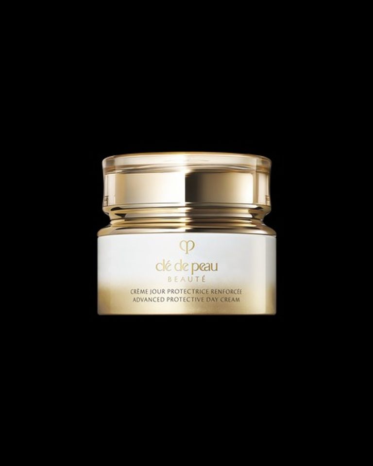 Kem Dưỡng Da Ban Ngày Cle De Peau Advanced Protective Day Cream - Dưỡng ẩm, Bảo vệ Da, Ngăn Ngừa Lão Hóa, Cho Làn Da Rạng Rỡ