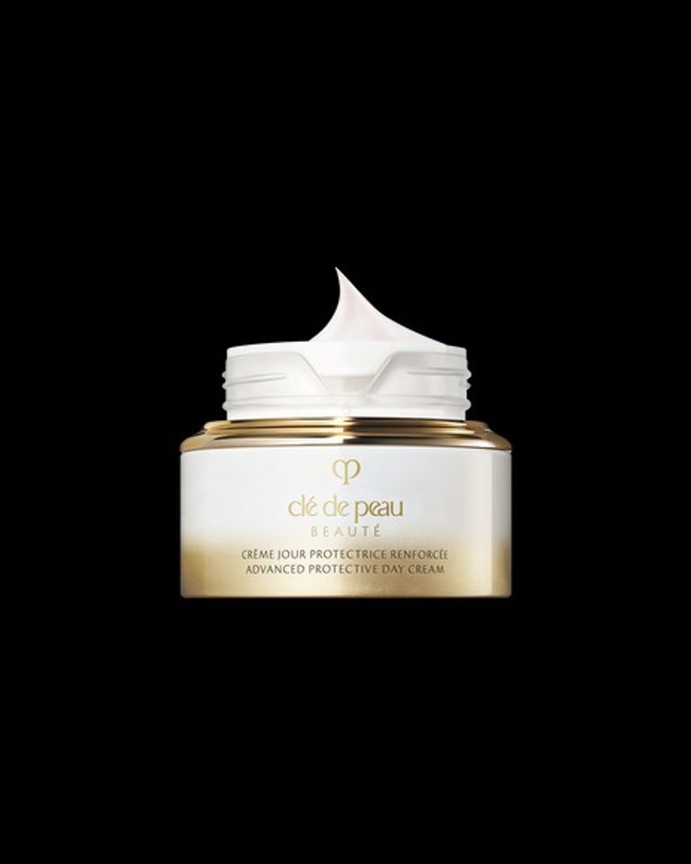 Kem Dưỡng Da Ban Ngày Cle De Peau Advanced Protective Day Cream - Dưỡng ẩm, Bảo vệ Da, Ngăn Ngừa Lão Hóa, Cho Làn Da Rạng Rỡ