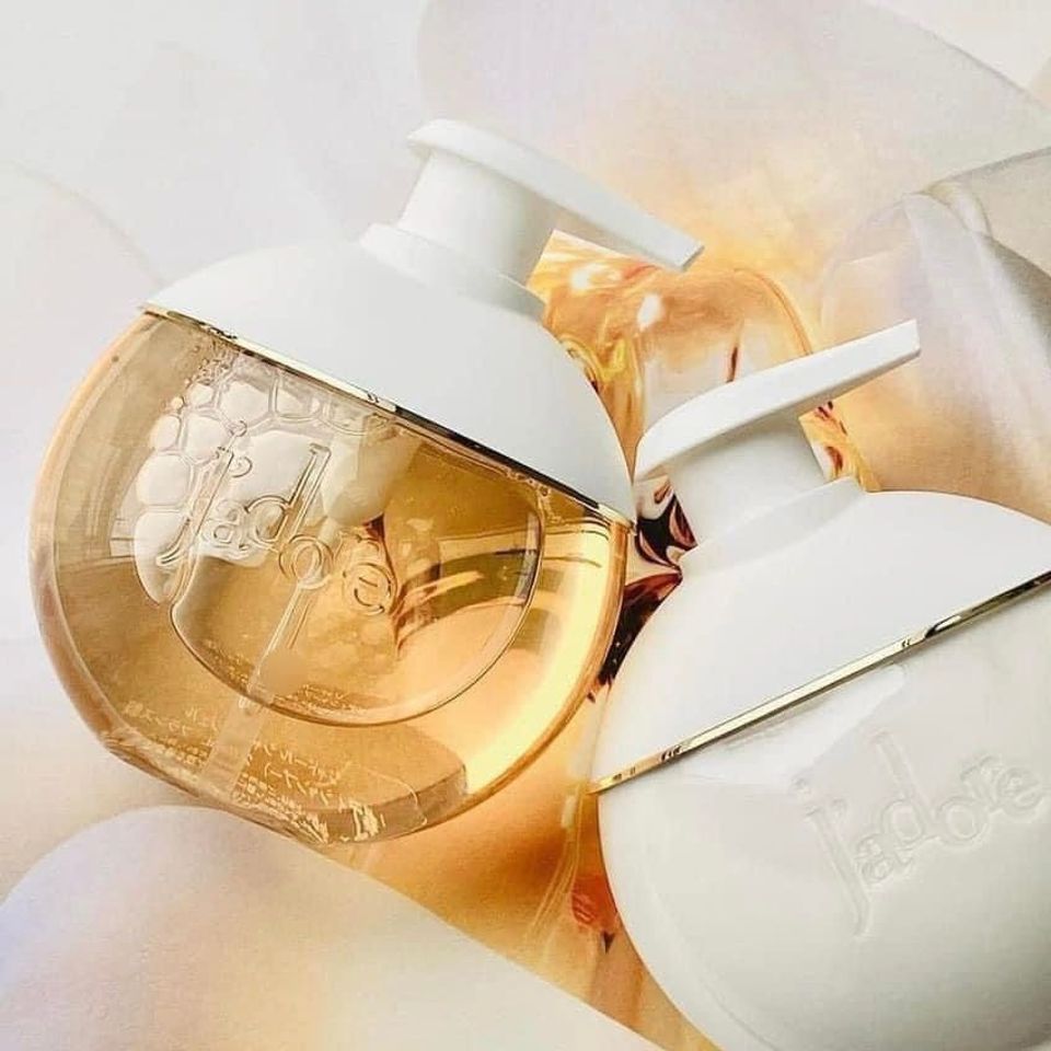 Sữa Tắm Tạo Bọt Dior J'adore Les Adorables 200ml - Gel Tắm Sang Trọng, Hương Thơm Quyến Rũ, Dưỡng Ẩm Da