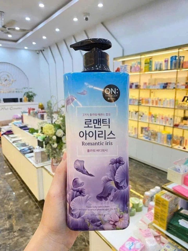 Sữa Tắm On The Body Dưỡng Ẩm Hoa Diên Vĩ 900g - Mềm Mịn, Thơm Dịu, Giúp Da Khỏe Mạnh