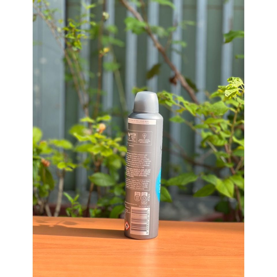 Xịt khử mùi Dove Men Care