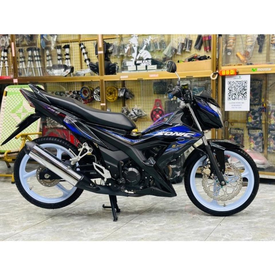 tem rời sonic lửa full đen phối xanh GP