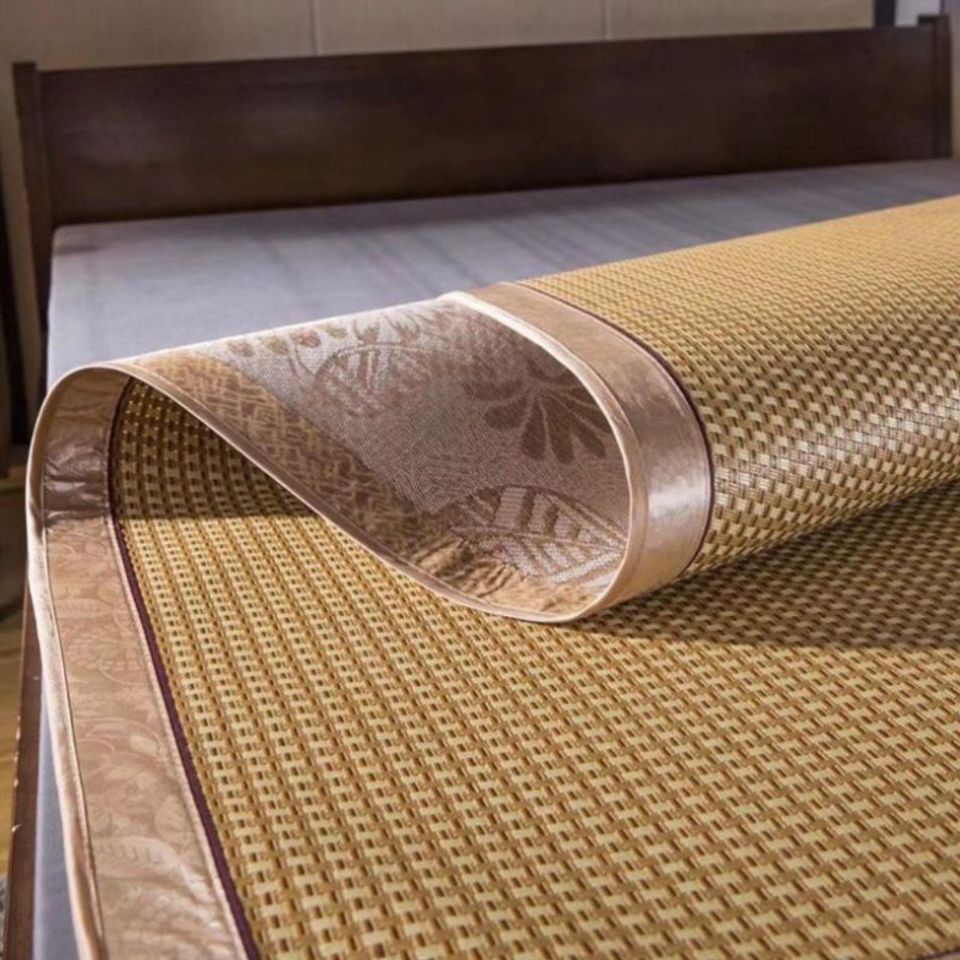 Chiếu Điều Hoà Sợi Mây Lót Lụa Cao Cấp Chiếu Có Chun Cài Góc