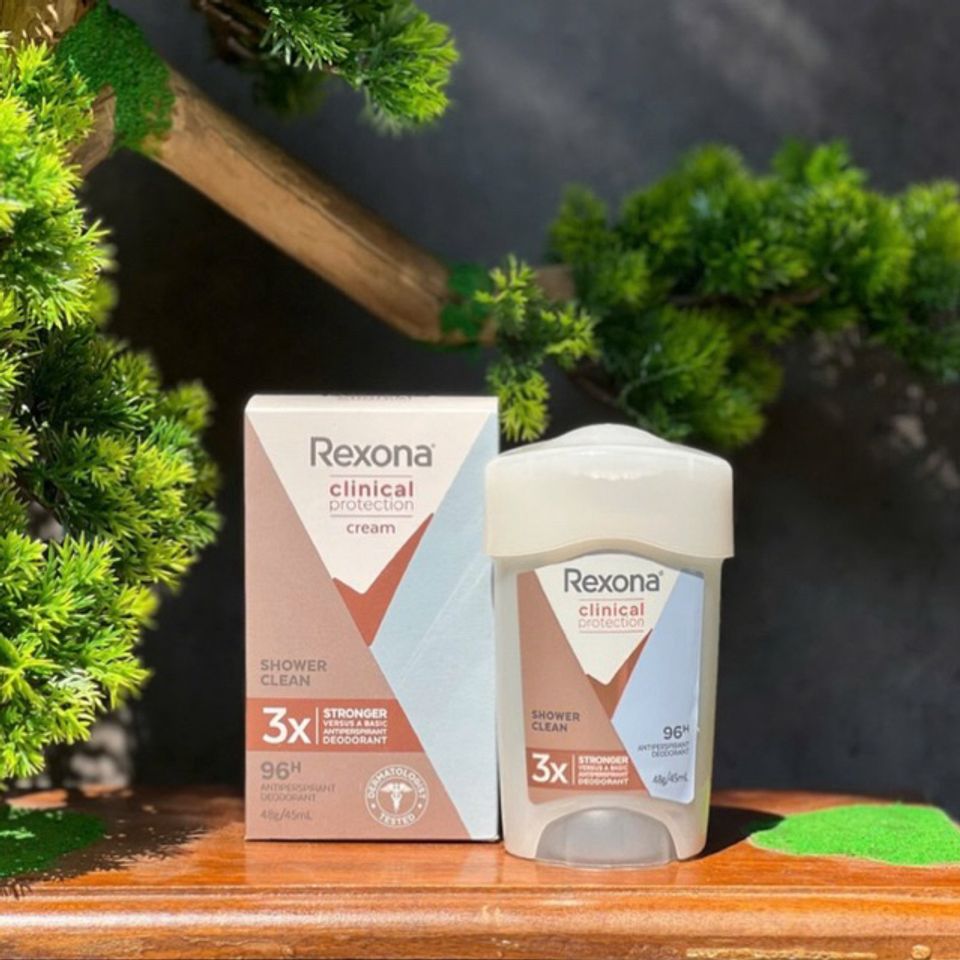 Lăn khử mùi Rexona Clinical Protection Shower Clean dành cho nữ hàng Úc