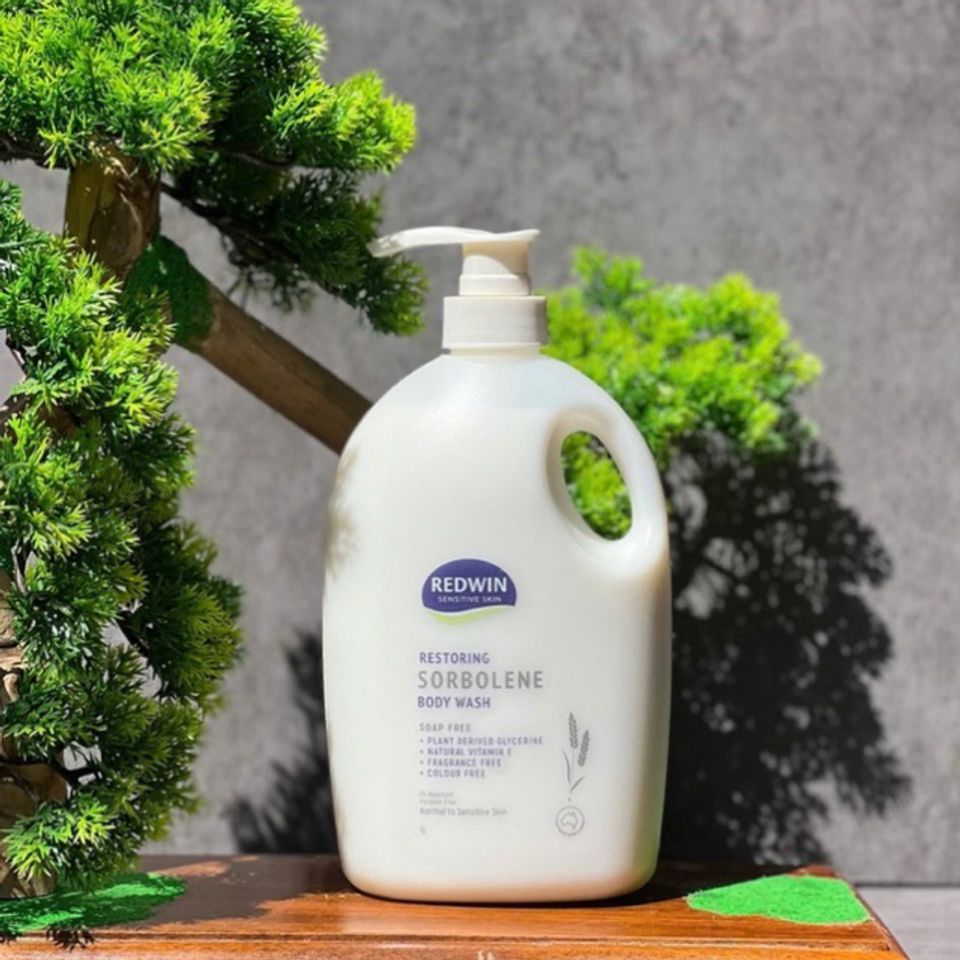 Sữa tắm Redwin Sorbolene Body Wash with Vitamin E 1.1 lít