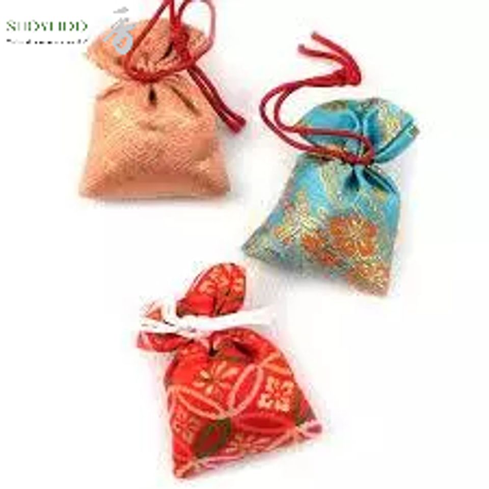 Túi thơm Gokuhin Nhật Bản (Màu ngẫu nhiên)