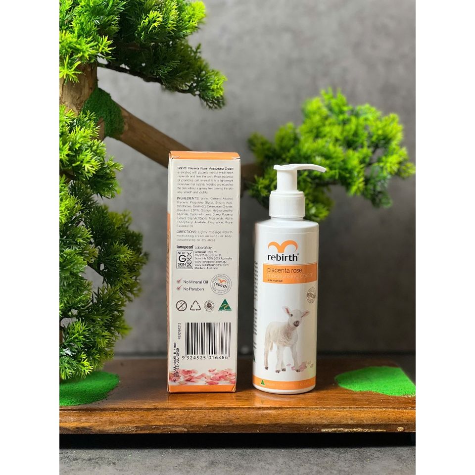 Sữa dưỡng thể nhau thai cừu và tinh chất hoa hồng Lotion Rebirth Placenta Rose 200ml 659575