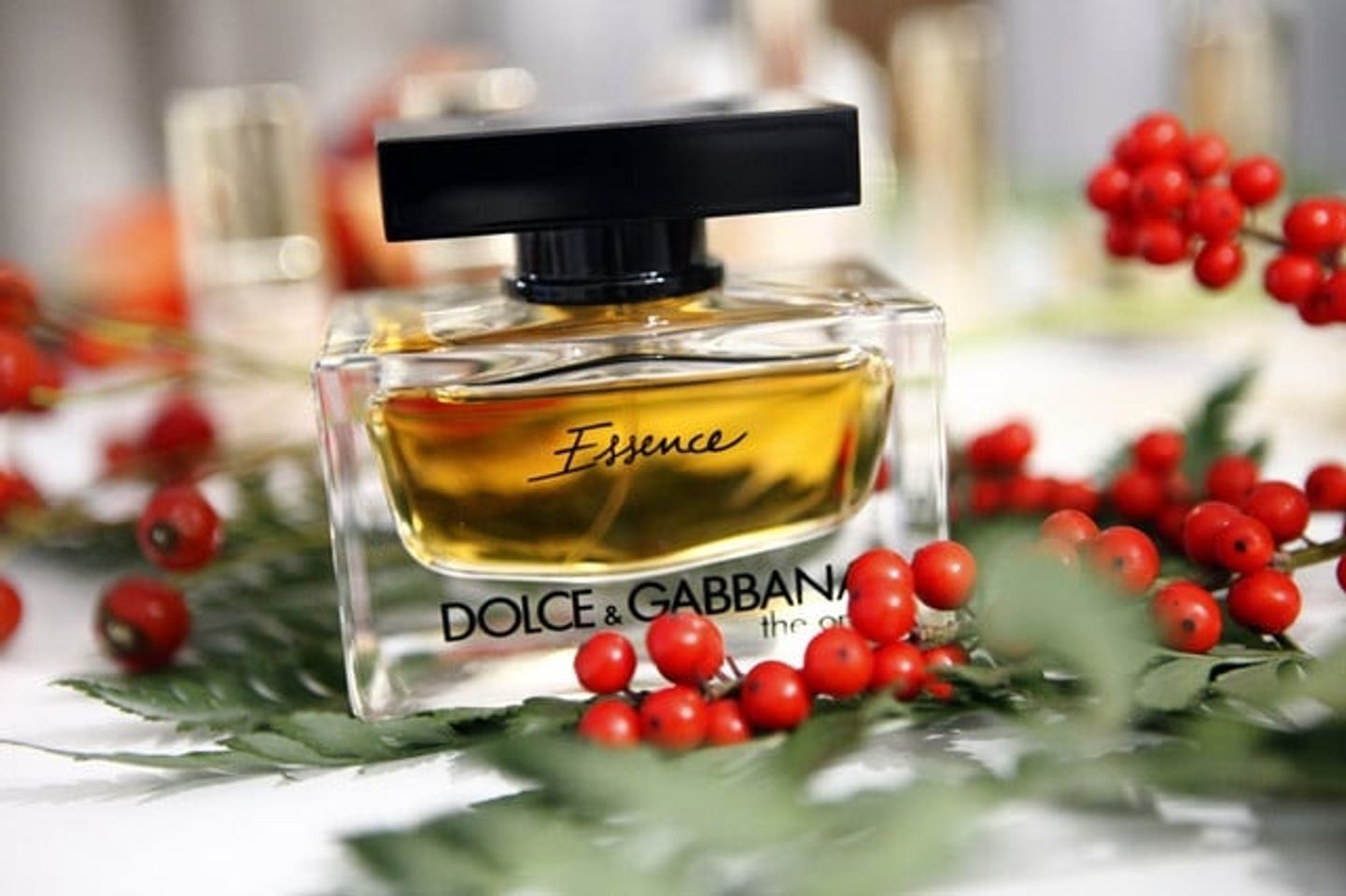 (Chiết 10ml) Nước Hoa Nữ Dolce & Gabbana D&G The One Essence EDP Chính Hãng 671923