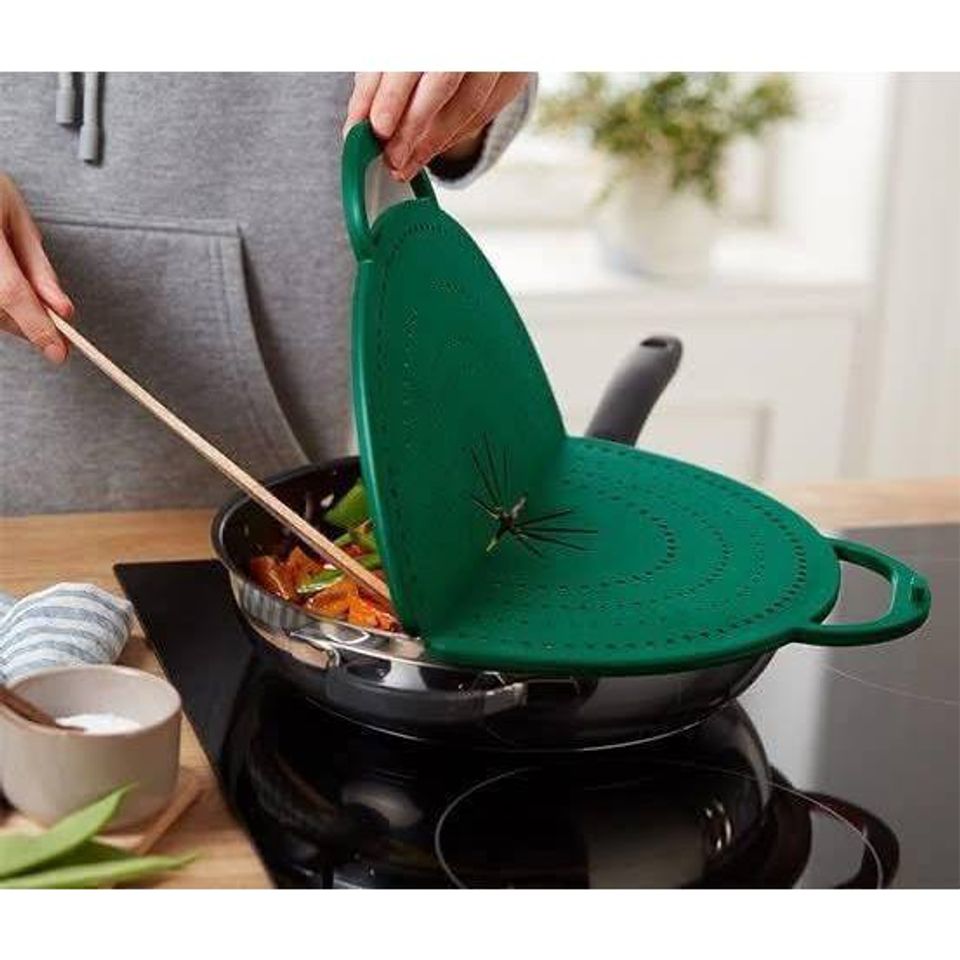 TẤM CHẮN DẦU MỠ 4 TRONG 1 SIÊU XỊN – TCHIBO ĐỨC