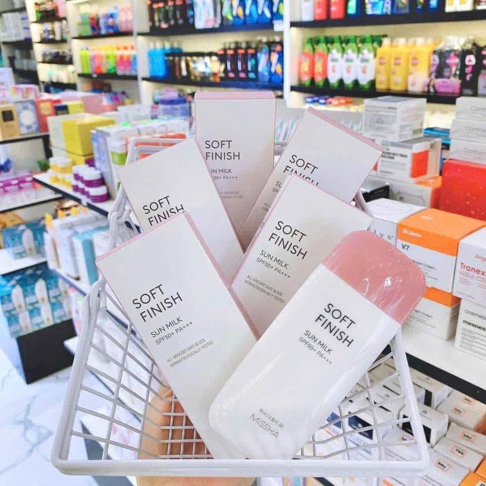 Kem Chống Nắng Missha Soft Finish Sun Milk SPF50+ PA+++ 70ml - Bảo Vệ Da Mịn Màng, Tươi Tắn, Lớp Nền Hoàn Hảo cho Trang Điểm 739143