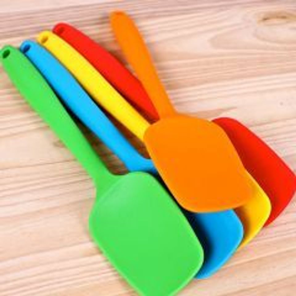 Thìa múc silicon đúc (Màu ngẫu nhiên) (TH547)
