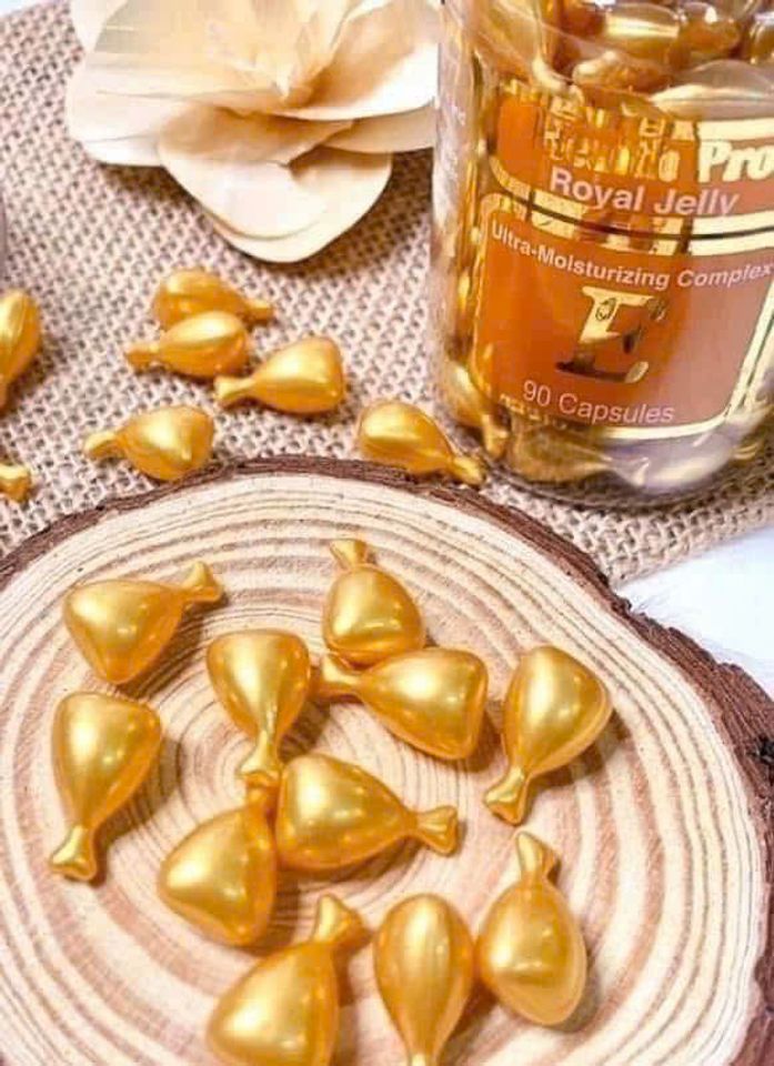 Viên Vitamin E Health Pro 90 Viên - Dưỡng Ẩm, Ngăn Ngừa Mụn và Nếp Nhăn Cho Da Mềm Mại và Mịn Màng