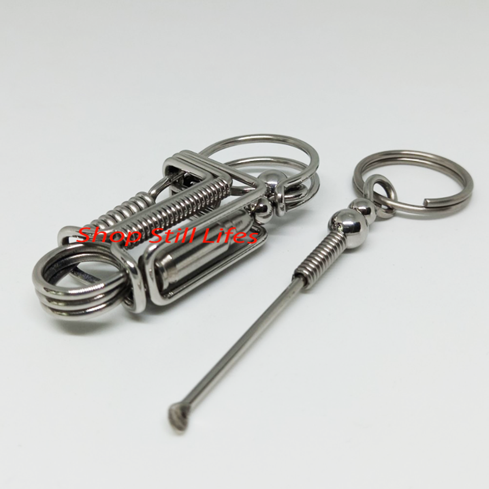 móc khóa mỹ nghệ mô hình chim cánh cụt tốc độ viên đạn MS003