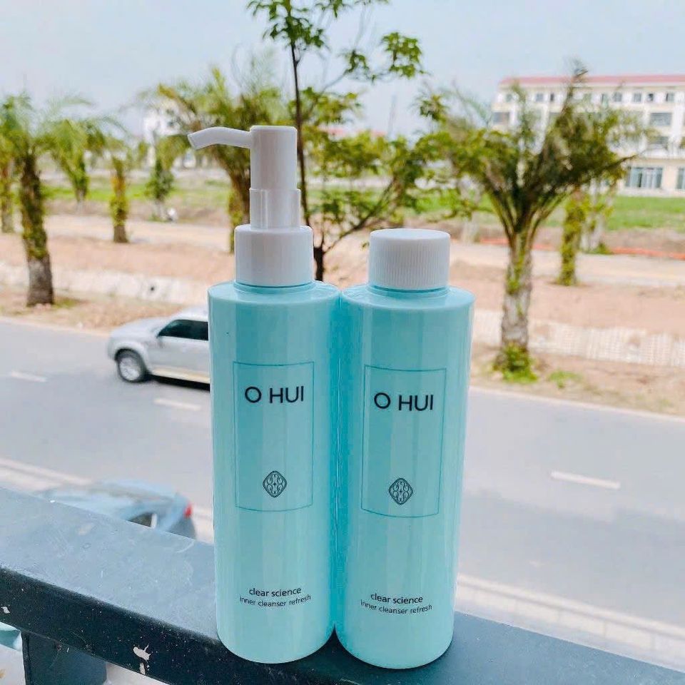 DUNG DỊCH VỆ SINH OHUI MỖI CHAI 200ML