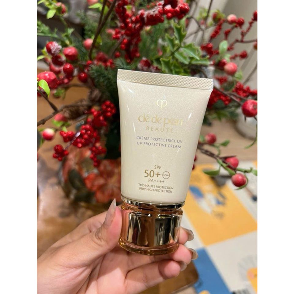 Kem Chống Nắng Cle De Peau UV Protective Cream SPF 50+
