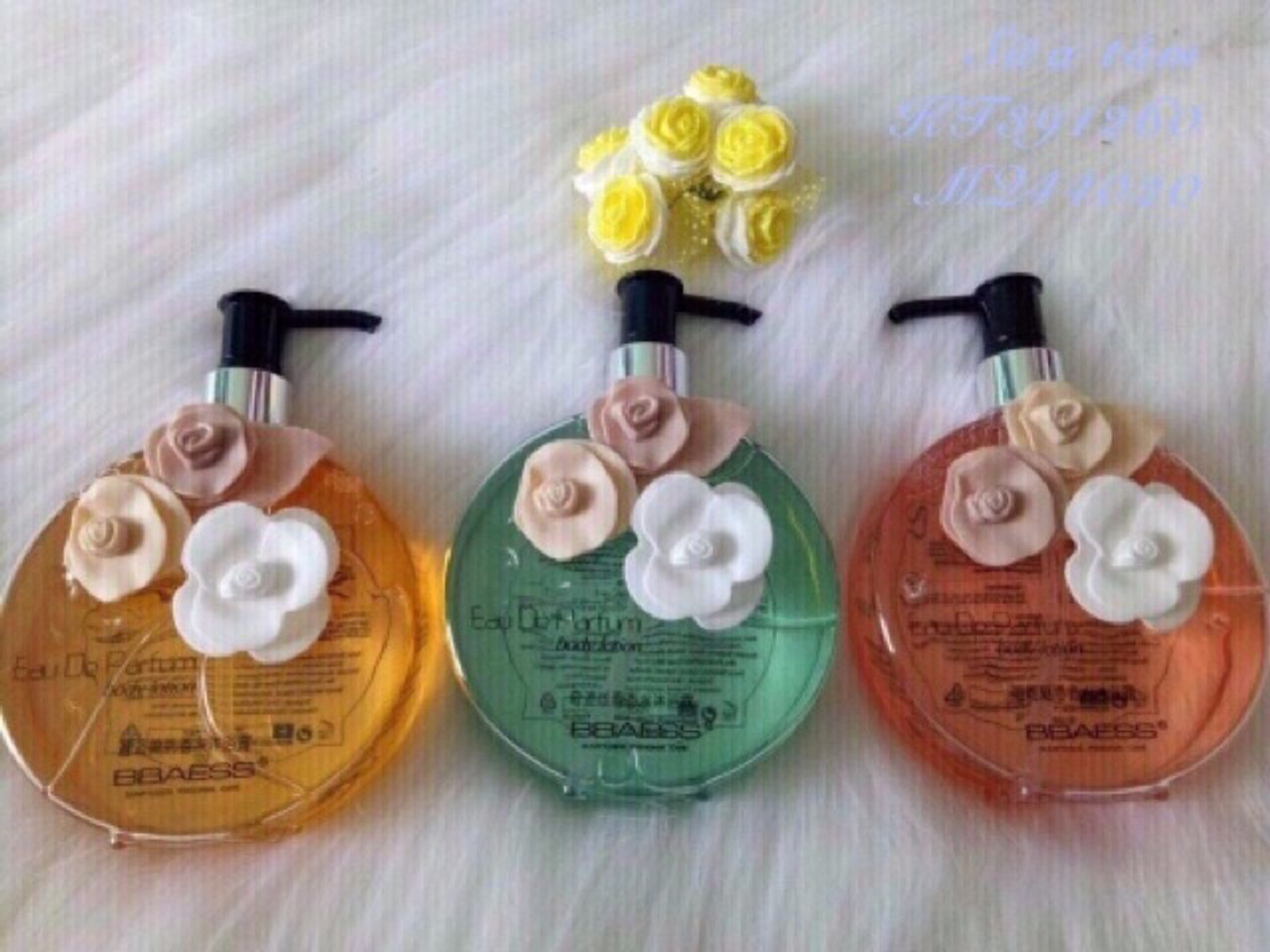 Sữa tắm hương nước hoa BBAESS Natural Eau De Pafum 400ml 760126