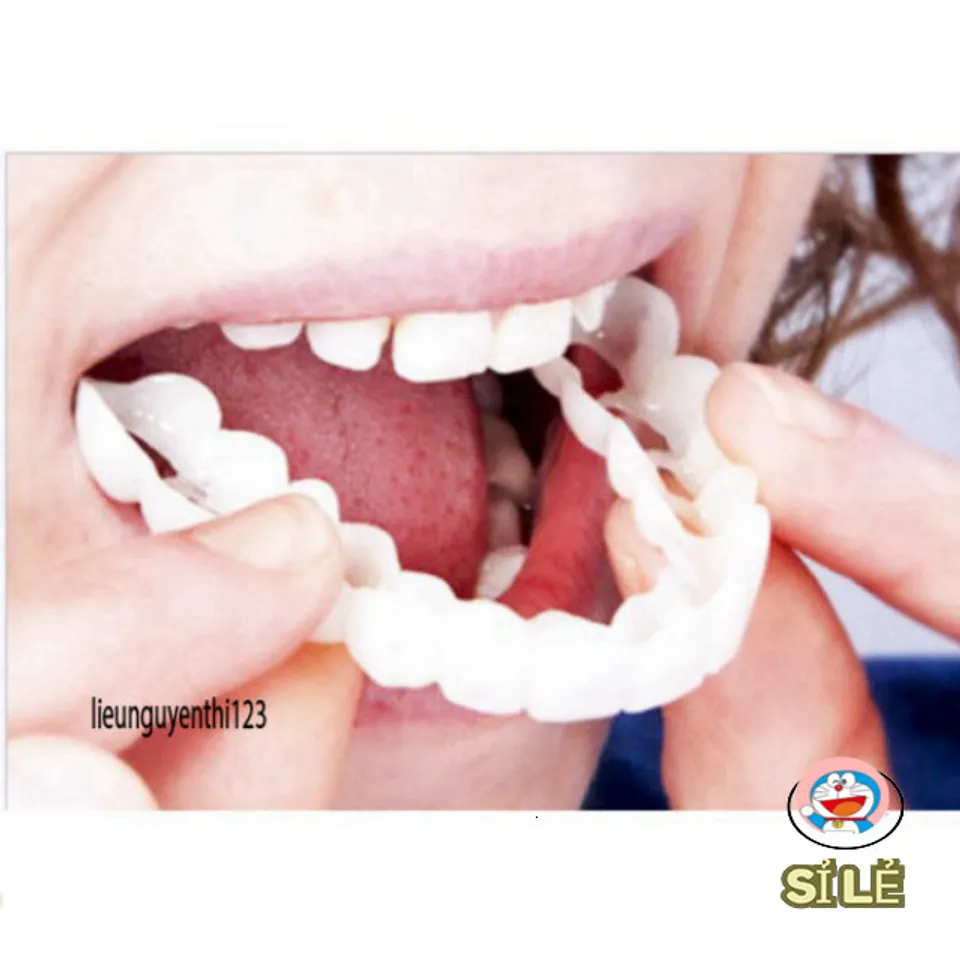Bộ 2 hàm răng giả silicon tự nhiên tiện lợi cho việc che lấp khoảng ...