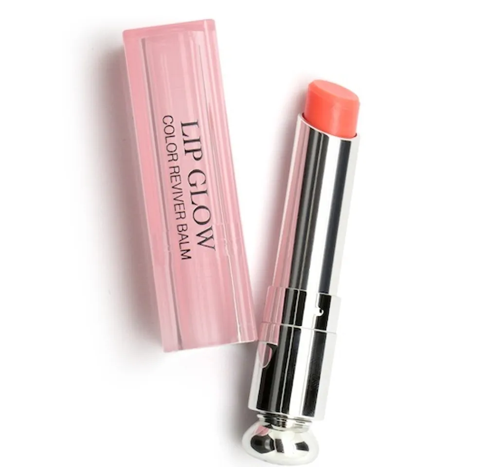 Review Son dưỡng Dior Addict Lip Glow: bảng màu, giá bao nhiêu?