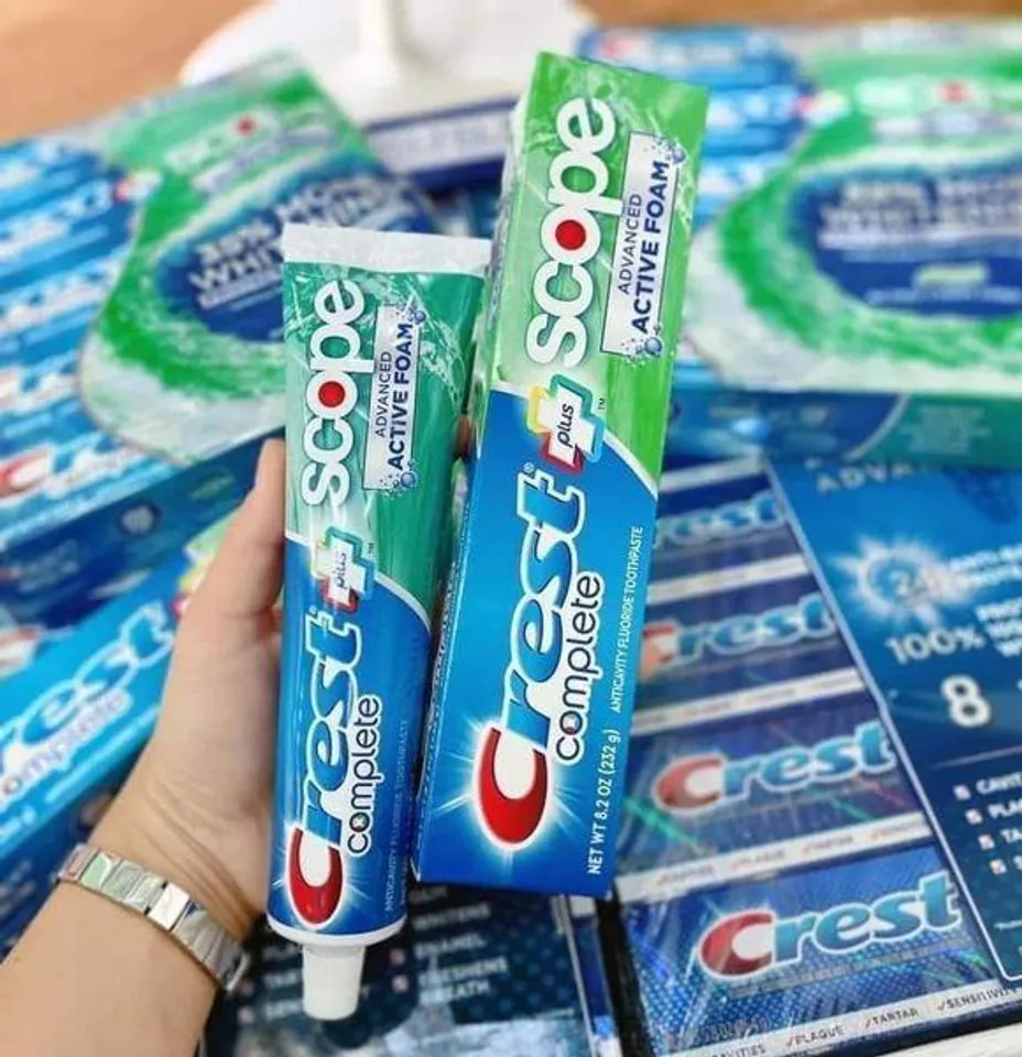Kem Đánh Răng Crest Complete Whitening Plus Scope 232G - Kem Đánh Răng Làm Trắng Răng, Hơi Thở Tươi Mát, Chăm Sóc Răng Miệng Hiệu Quả