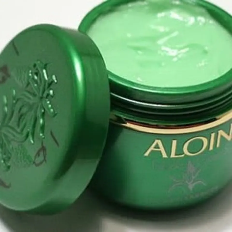 Kem Dưỡng Ẩm Lô Hội Aloins Eaude Cream S Nhật Bản 180g - Cung Cấp Độ Ẩm Tối Đa, Dành Cho Da Nhạy Cảm, Không Chứa Hóa Chất Độc Hại