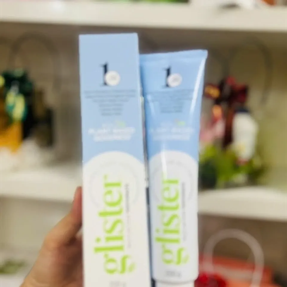 Kem đánh răng Amway Glister 200g - Giải pháp chăm sóc răng miệng sạch sẽ, thơm mát, bảo vệ men răng, phù hợp cho cả gia đình.